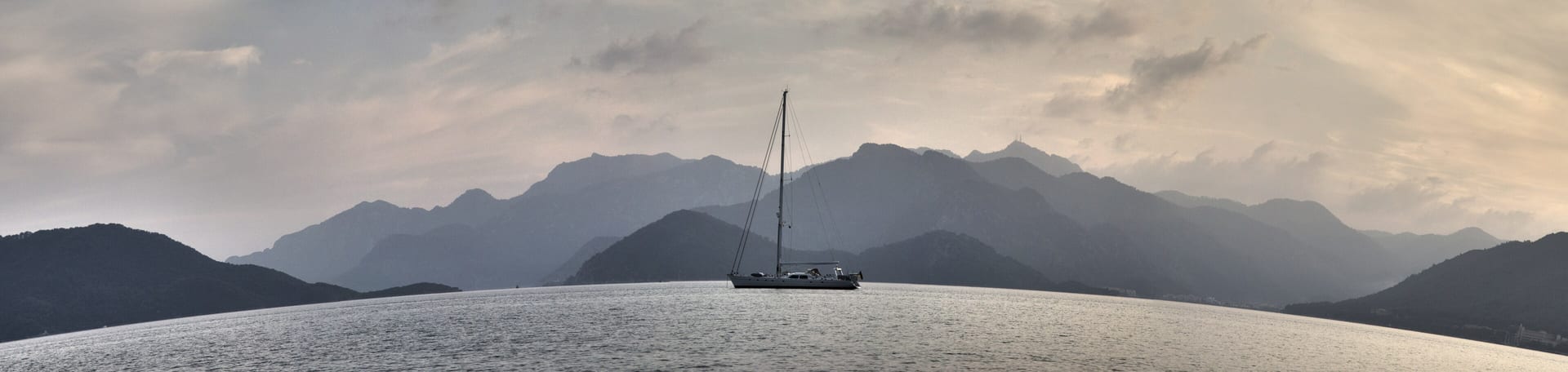 Panoramic Marmaris coastline for comparing shore excursions